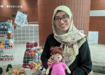 Produk Handmade, Rajutan Lucu dan Manik-Manik Karya Dini Danilla