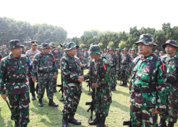 Gladi Lapang Penanganan Konflik Sosial Pertajam Kemampuan Prajurit Korem 083/Bdj