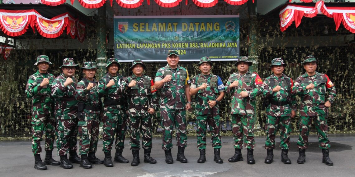 Brigjen Washington Tinjau Latihan Penanganan Konflik Sosial Korem 083/Bdj