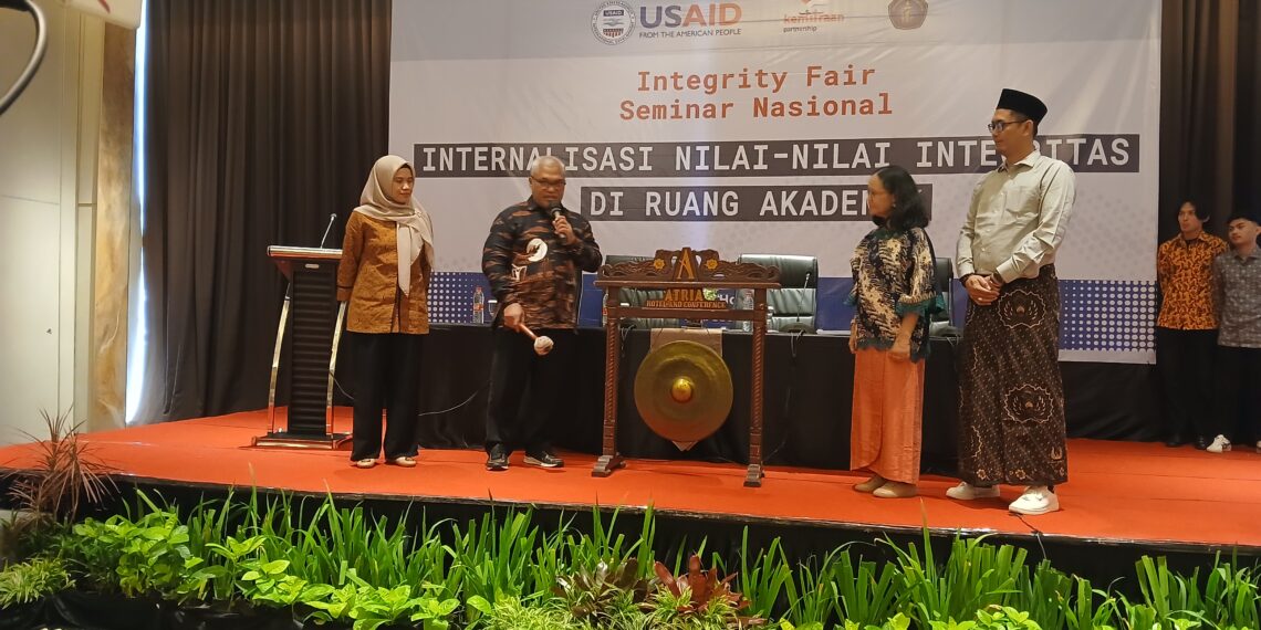 FH UB Gandeng USAID Luncurkan Sistem Informasi Anti-Plagiasi