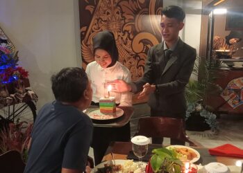 Surprise Ultah untuk Pengunjung Rayz Hotel UMMĀ