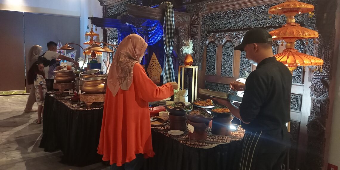 Long Weekend Rayz Hotel UMM Hadirkan Dapur Nusantara