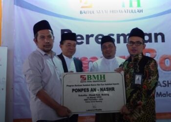 Program Sedekah Air dan Beras BMH Diminati Warga Malang Raya