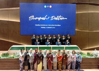 22 Dokter Baru FK UB Siap Hadapi Tantangan Dunia Medis