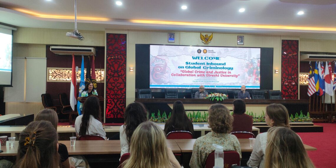 Student Inbound FH UB dan Utrecht University Bahas Kejahatan Transnasional