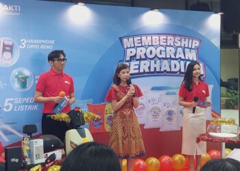 Matahari Sakti Berbagi Rezeki, Ribuan Pembudidaya Ikan Tersenyum Lebar