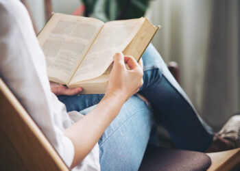 Tiga Manfaat Utama Membaca Buku Setiap Hari