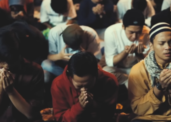 The Power Of Tawakkal : Mengundang Keajaiban & Menyembuhkan Luka Hati