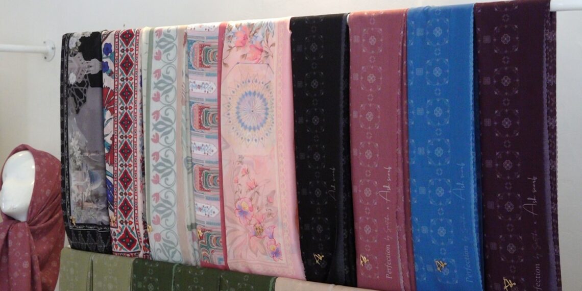 Perjalanan Sukses Ash Scarf di Industri Hijab
