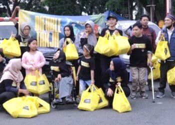 Tebar Kebaikan, Komunitas Difabel Malang Berbagi Takjil