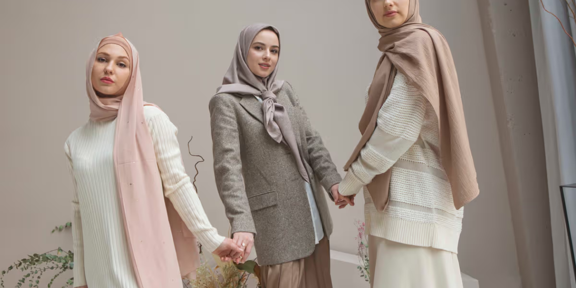 Trend Warna Baju Lebaran 2025: Berani untuk Tampilan Elegan