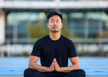 Yoga Menjadi Kunci Sehat, Tenang, dan Bahagia