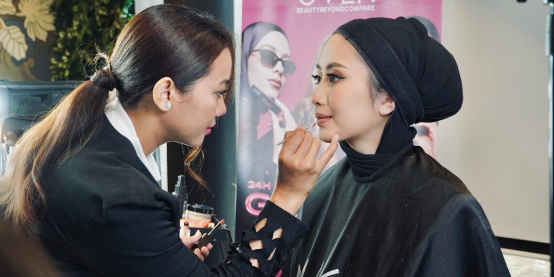 Beauty Class Semangat Hari Kartini Ala Coffe Cafe dan Make Over