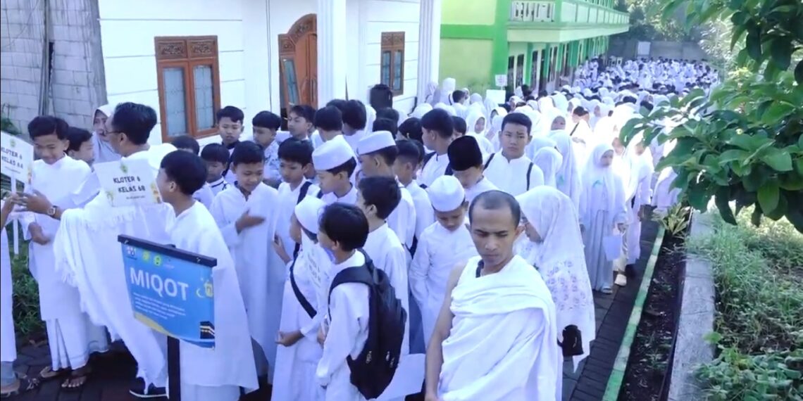 700 Siswa Ikuti Manasik Haji Untuk Tanamkan Senang Ibadah