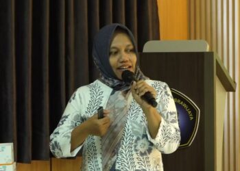 Dokter Hewan FKH Bahas Membaca Penyakit Lewat Darah Hewan