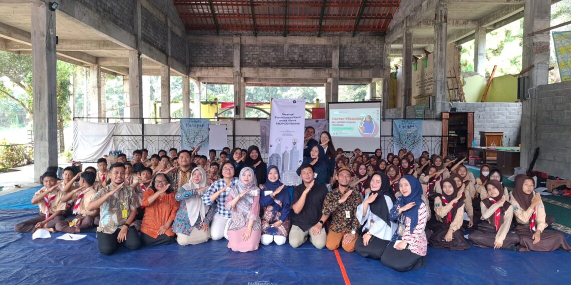 Psikoedukasi UB Bimbing Siswa SMPN 10, Rancang Masa Depan Sejak Dini