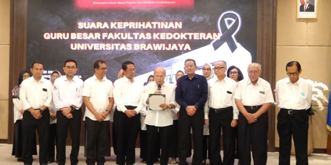 Puluhan Guru Besar FK UB Kritisi Kebijakan Menkes