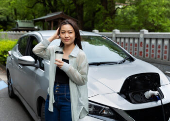 Touring Nyaman Pakai Mobil Listrik, Begini Caranya