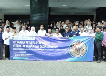 FKH UB Lepas Petugas Pemeriksa Hewan dan Daging Kurban