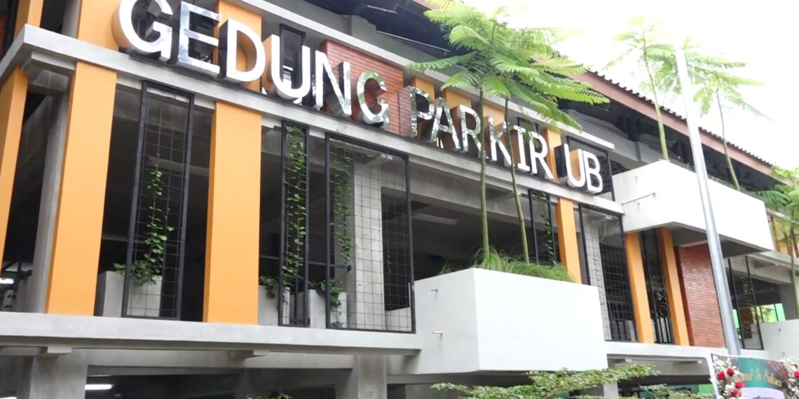 UB Resmikan Gedung Parkir Terpadu Bertingkat