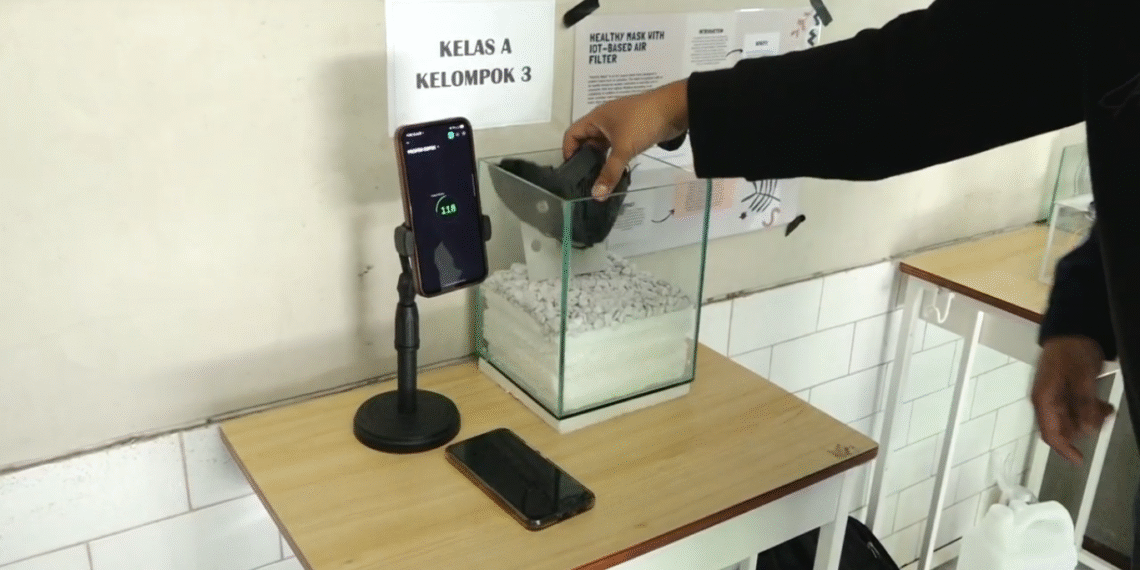 Healthymask: Masker Organik Deteksi Udara Kotor