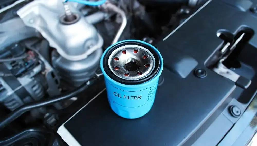 Ciri-Ciri dan Waktu untuk Ganti Filter Oli Mobil