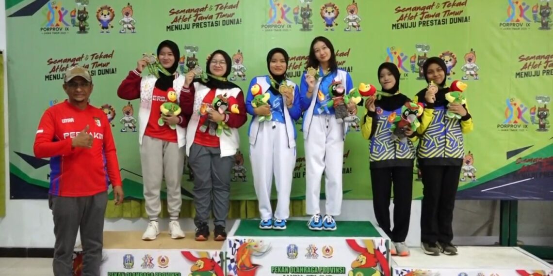 Dua Mahasiswi UB Raih Emas di Porprov IX Jatim