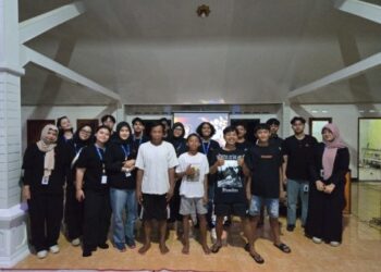 MMD UB Gelar Nobar Bola Sambil Waspadai Bahaya Pinjol