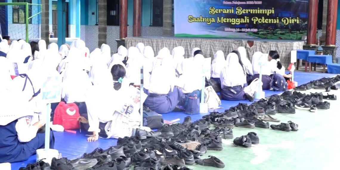 MPLS SMKN 7 Malang Tekankan Disiplin dan Prestasi