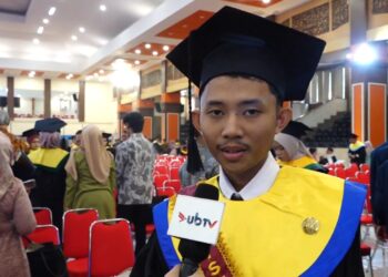 Raih IPK 4.00, Rizal Zuhdi Tuntaskan Magister dalam Setahun
