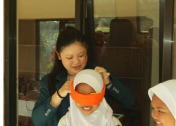 MMD UB Kenalkan Siswa SD Karangnongko Komunikasi Inklusif