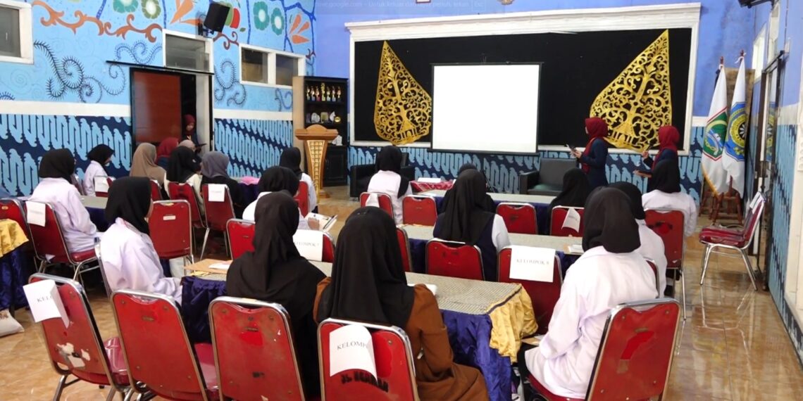 FK UB Terjunkan 510 Maba untuk Pengabdian Masyarakat di Pujon