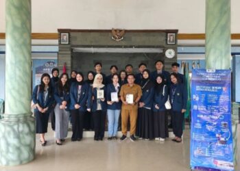 Mahasiswa FIA UB Bantu Desa Sidomulyo Tingkatkan Akses Pelayanan