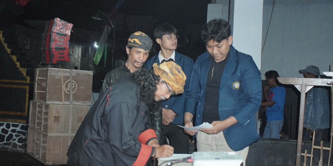 FISIP Bakti Desa UB Bikin Film Bantengan Ngroto Joyo