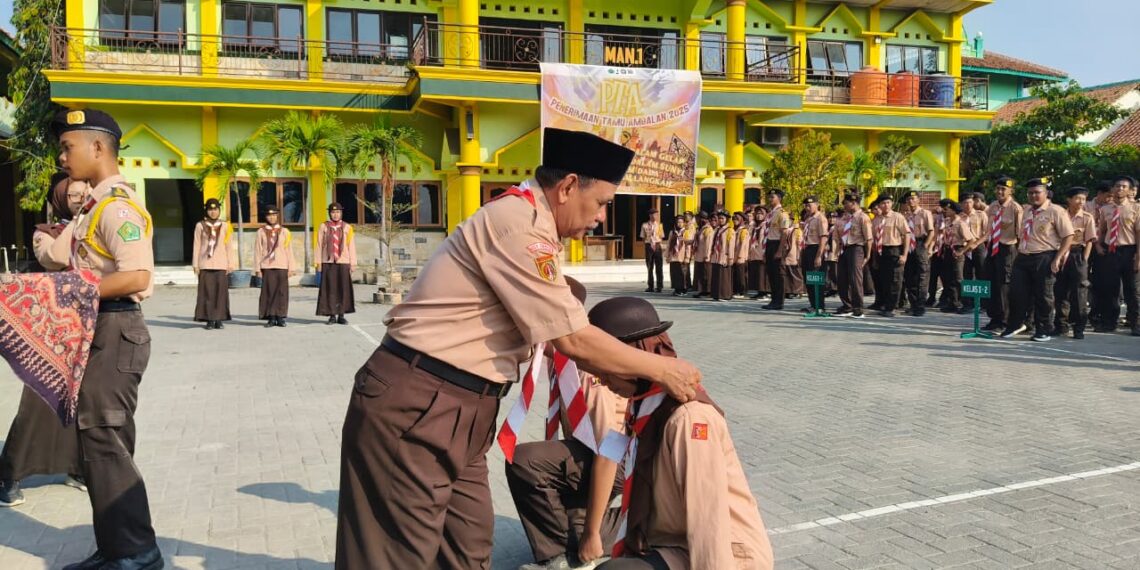 431 Siswa MAN 1 Kota Semarang Ikuti Penerimaan Tamu Ambalan