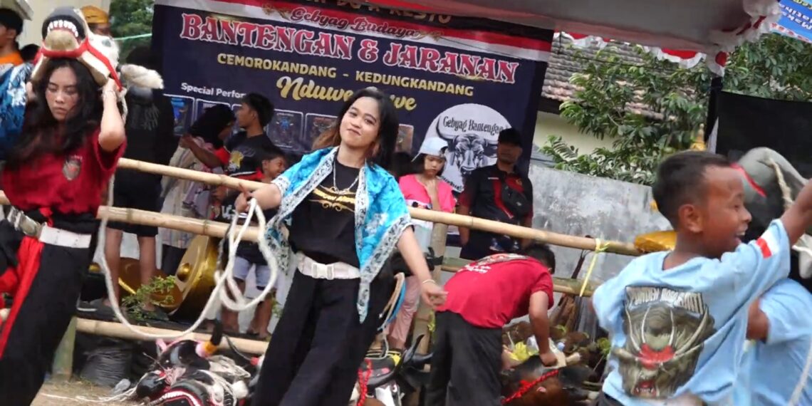 Penerapan K3L Sukseskan Bantengan Cemoro Kandang