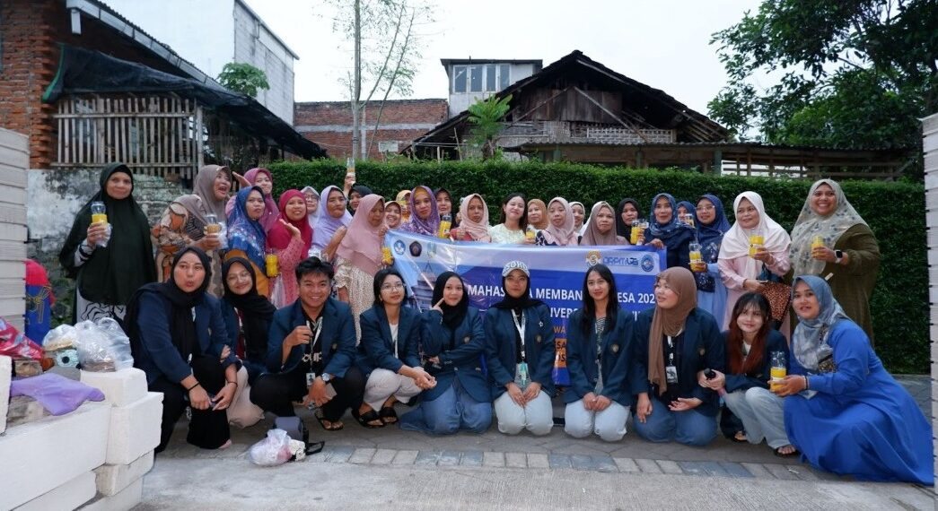 Hijau dari Rumah: Edukasi Hidroponik dari MMD UB