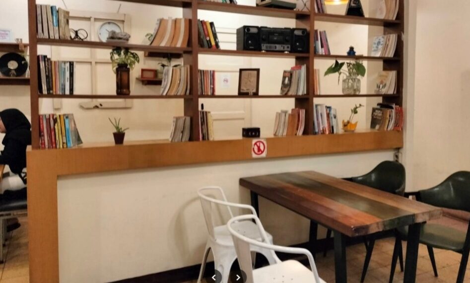 4 Book Cafe Hits di Malang untuk Pecinta Buku