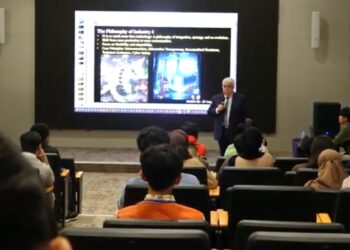 Kuliah Tamu FILKOM UB Bahas Dunia Fisik-Digital-AI