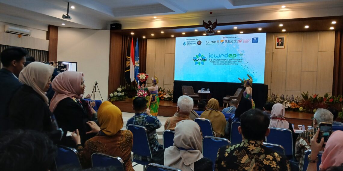 The 6th ICWRDEP 2025: UB Satukan Kolaborasi Hadapi Krisis Air Global