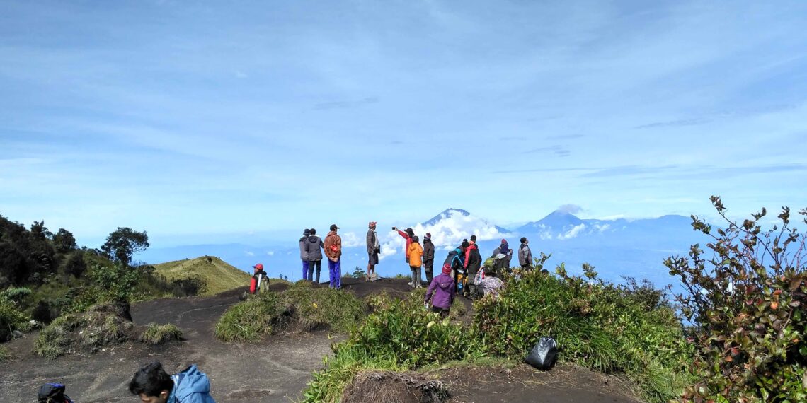 2 Jalur Pendakian Merbabu Tutup September 2025