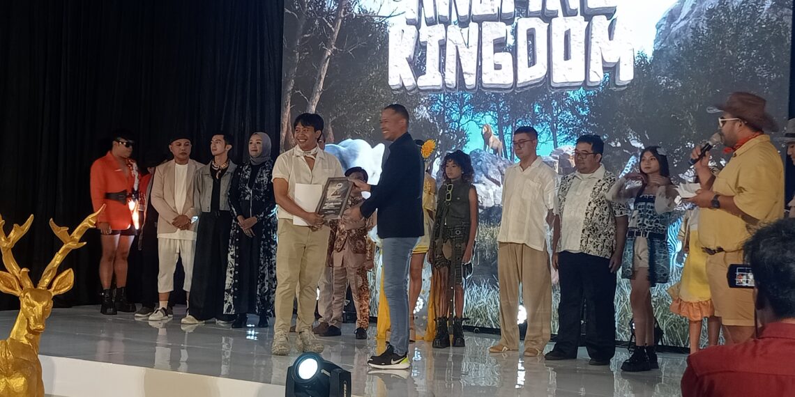 14 Desainer Busana Kids Buka HUT AMM ke – 20