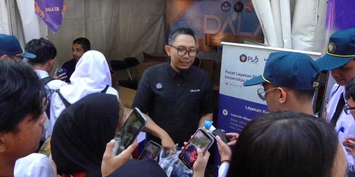 PLD UB Dampingi Maba Atur Perjalanan Studi