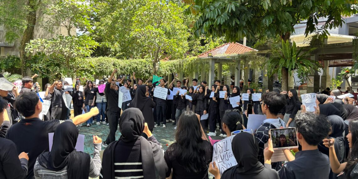 FISIP UB Hidupkan Panggung Demokrasi, Aspirasi Mahasiswa Lawan Krisis Politik