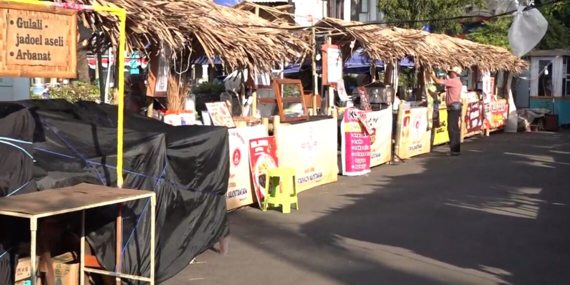 Pasar Legenda Kajoetangan Hidupkan Suasana Tempo Dulu