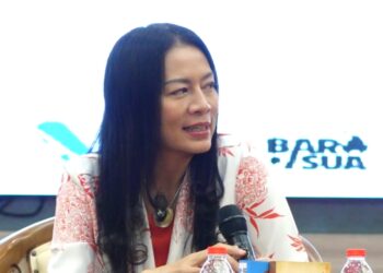 Dee Lestari: Menulis Bukan Soal Bakat, tapi Keberanian Menyelesaikan