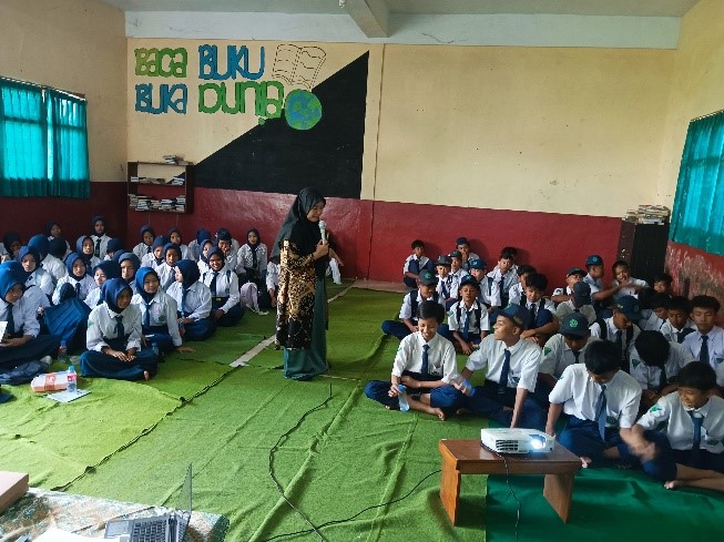 FIA UB Resmikan Kerja Sama Pendidikan dan Riset dengan UEH Vietnam