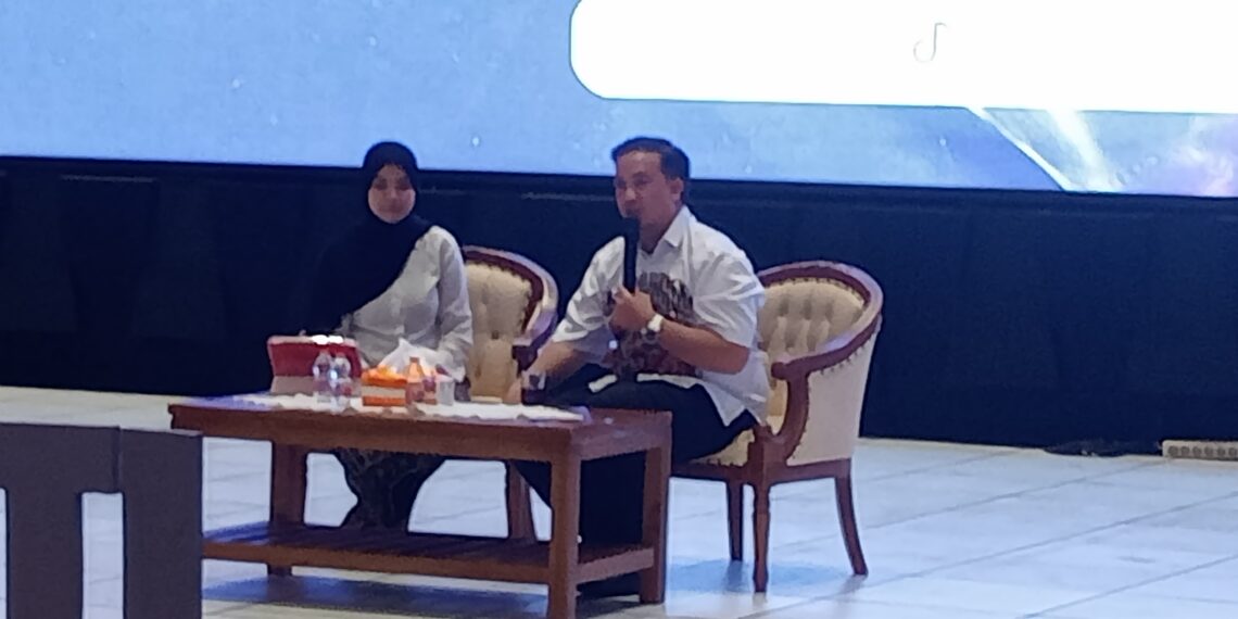 Politik Kotor, Cari Pintu Masuk Terbaik