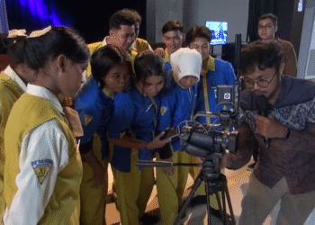 Belajar Media, SMK Pembangunan Surabaya Kunjungi UB Medcom