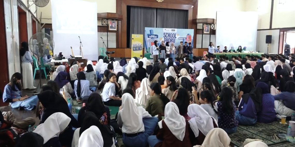 School Phoria Kalimaya Bhaskara FM Hidupkan Semangat Literasi SMAN 4 Malang